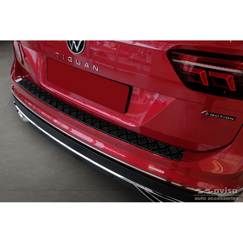 Avisa, Bagkofangerbeskytter, matsort, alu, passer til Volkswagen Tiguan II incl. Allspace & R-Line 2016-2020 & FL 2020-2024 'Riffled Plate'