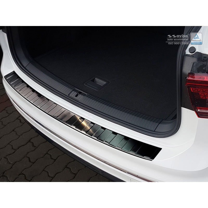 Avisa, Bagkofangerbeskytter, Sort, Rustfritstål, passer til Volkswagen Tiguan II incl. Allspace & R-Line 2016-2020 & FL 2020-2024 'Ribs'