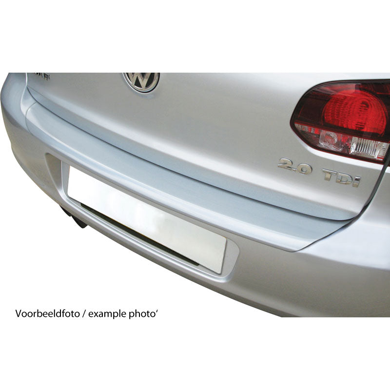 RGM, Bagkofangerbeskytter, ABS plastik, passer til Renault Clio III 2005-2009 Silver