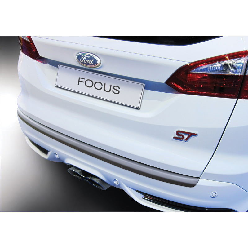RGM, Bagkofangerbeskytter, ABS plastik, passer til Ford Focus Estate/Combi 2012-2018 Black