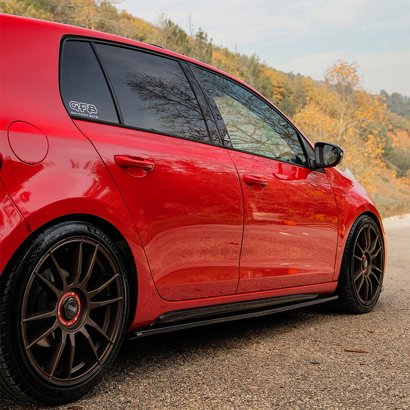 Oneway, Sideskørte, Blank Sort, passer til Volkswagen Golf VI GTi/GTD (2008-2012)